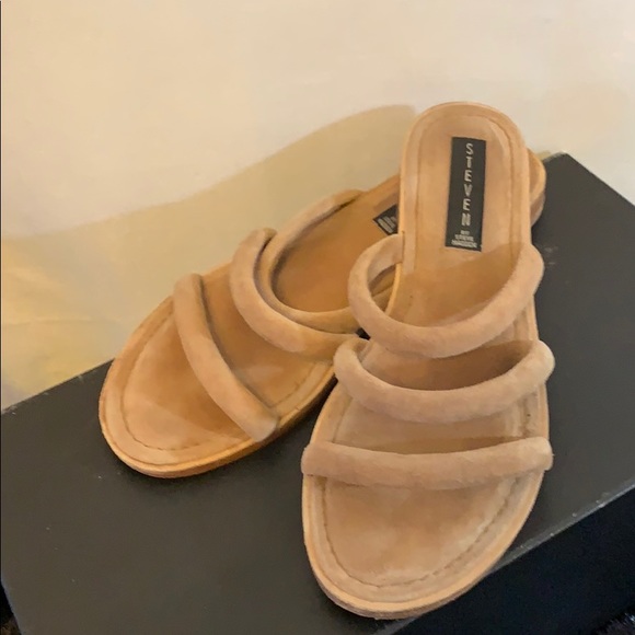 steve madden 3 strap sandal